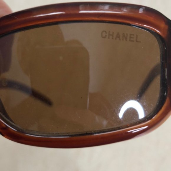 CHANEL Brown Frame and Lenses Sunglasses - Picture 6 of 11